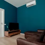 Apartmán Lz1 - Center With Unique Private Garage Terst
